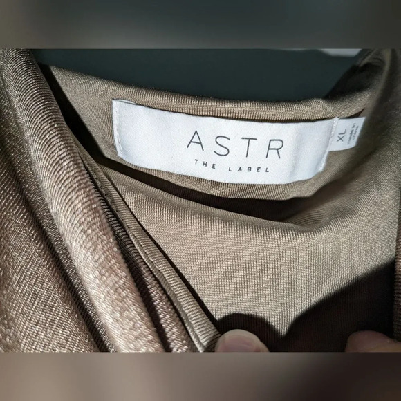 ASTR The Label Vanozza Dress in Pewter Size XL NWT - Picture 7 of 12